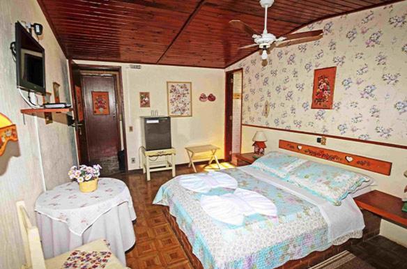 Nova Chamonix Inn